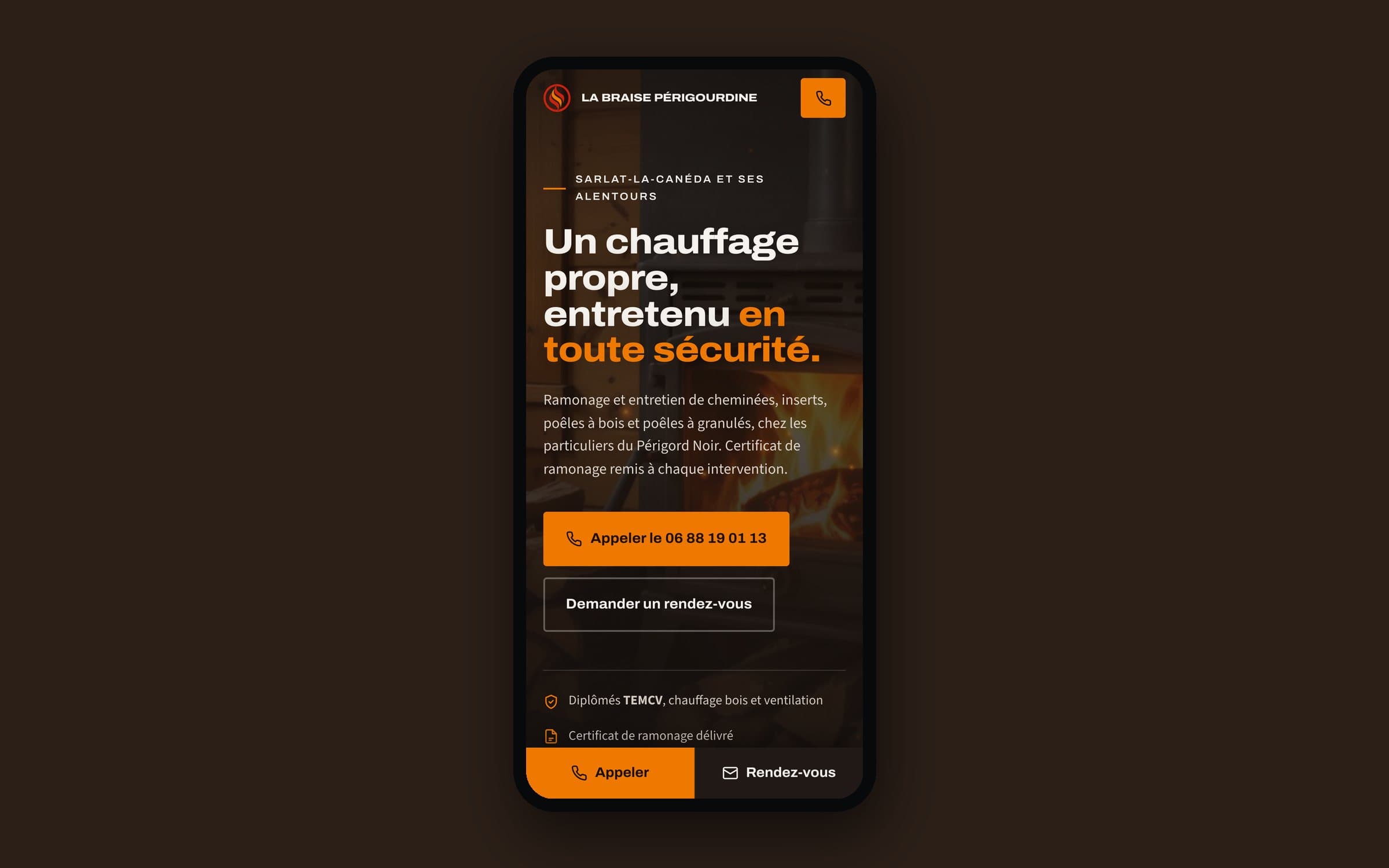 Le site sur téléphone : l’appel et la demande de rendez-vous toujours à portée de pouce